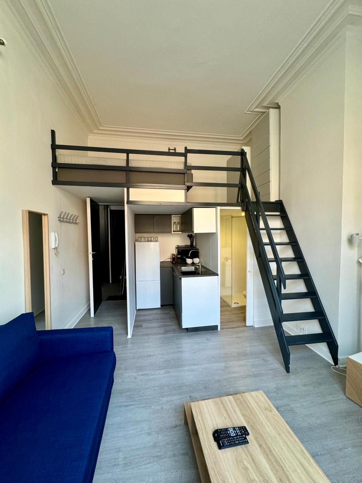 Studio Avec Chambre En Mezzanine Bruksela Zewnętrze zdjęcie